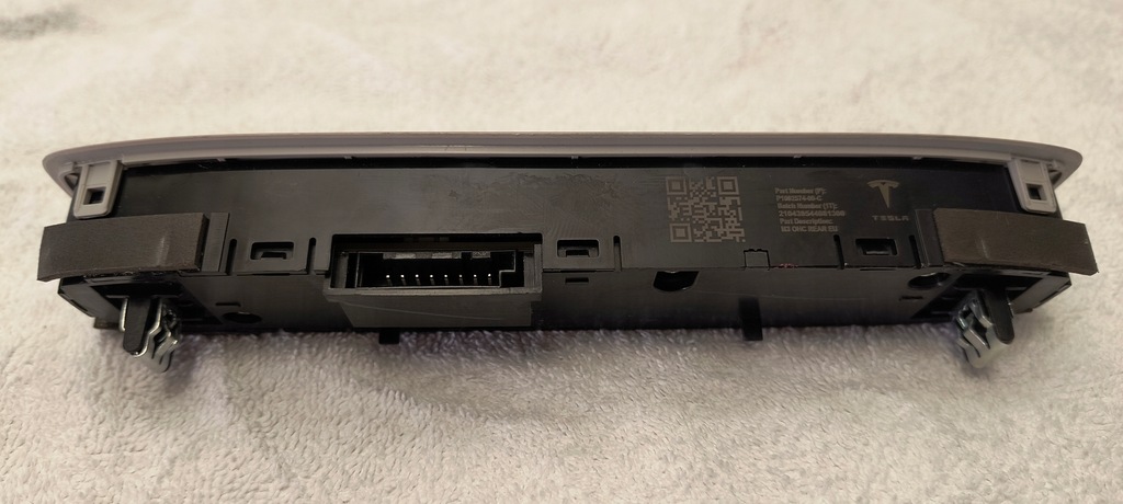 фото №4, Лампа стельова салону tesla model 3