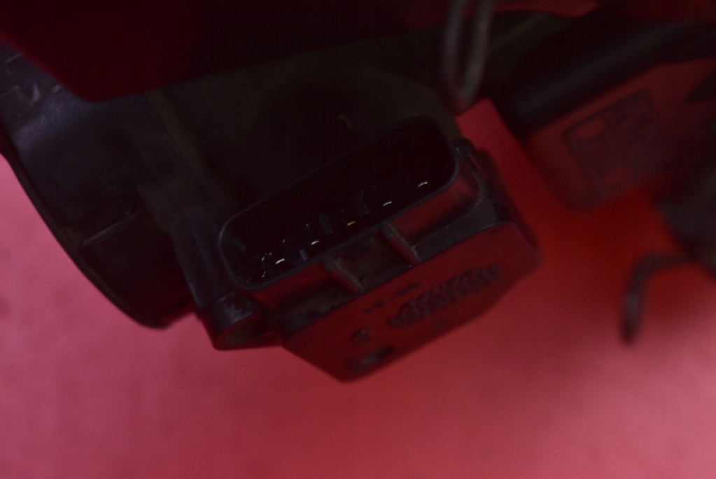 фото №7, Корпус фильтра воздуха 100140-6970 toyota prius 2 ii xw20 1.5 vvti 78 km