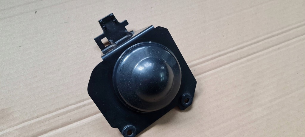 фото №1, Rs5 8w lift заглушка бампера радара правая 8w0807820a rs4 b9