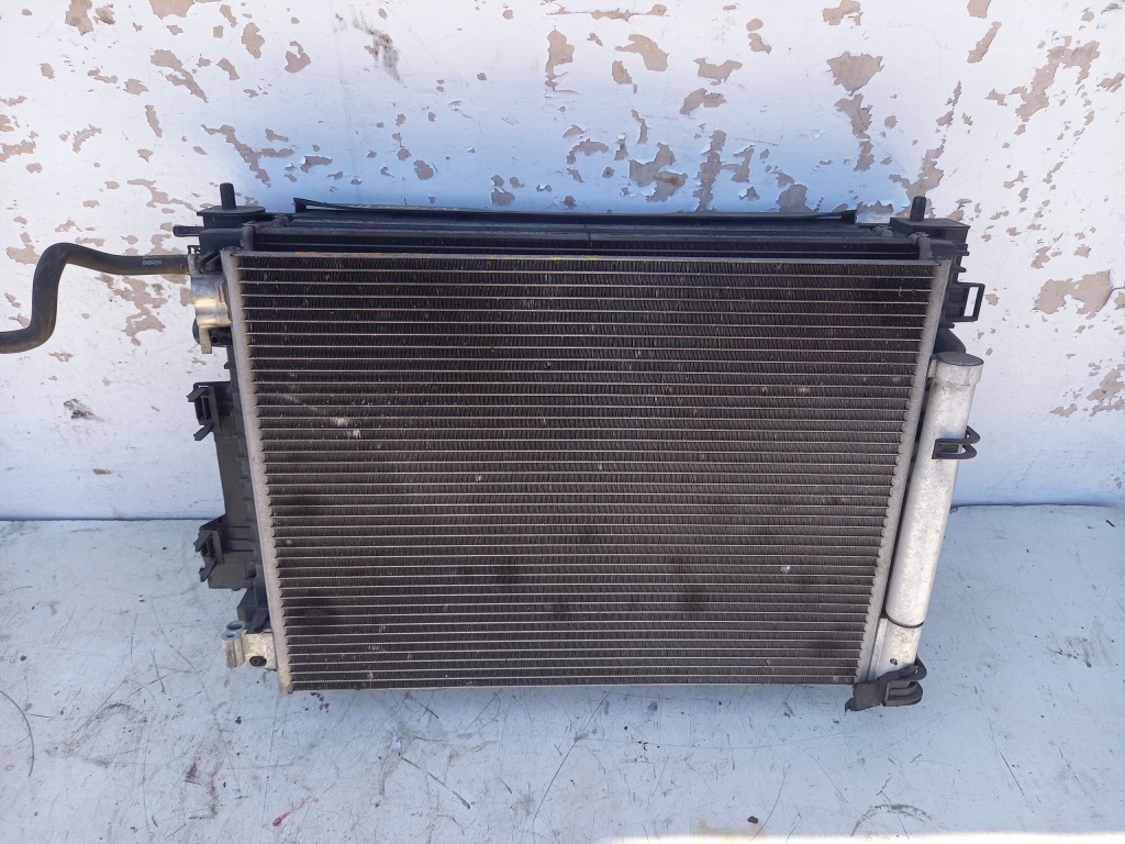 Радиатор комплект renault twingo 3 0,9 tce Оригинал