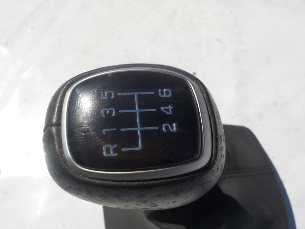 фото №5, Hyundai kona 17-чехол ручка переключения передач механическая коробка передач