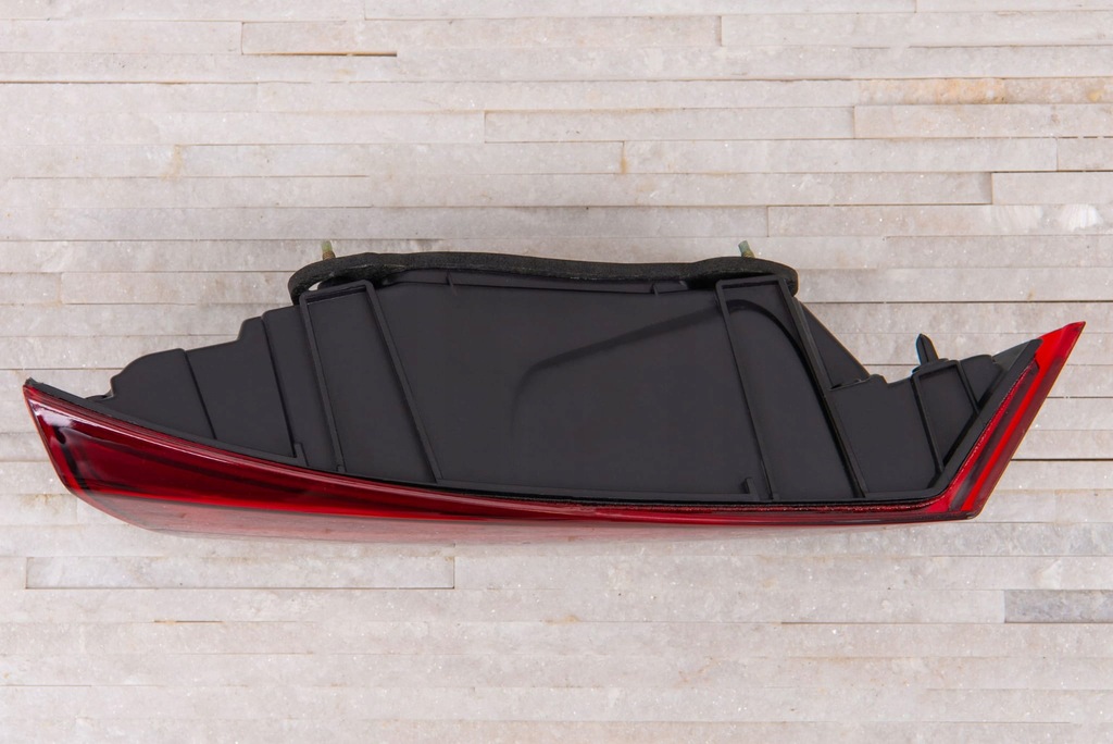 фото №9, Hyundai elantra vi ad 2015-2018 лампа кришки задній ліва 92403f2000