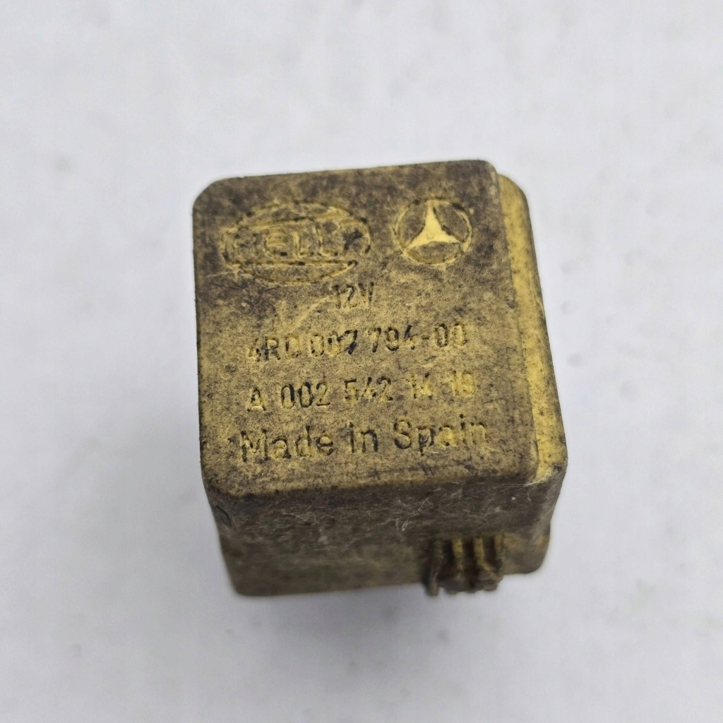 Купить Реле mercedes a0025421419
