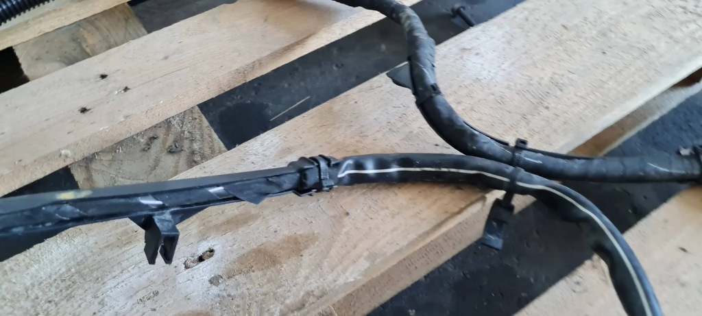 Q5 80a жгут кабель генератора 2.0 tdi 80a971228af Цена