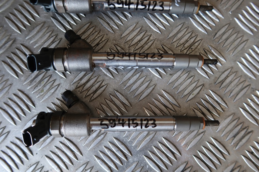 фото №4, Инжектор форсунка c4 ii picasso 0445110955