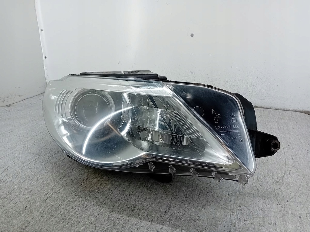 фото №7, Лампа перед права ксенон vw passat cc 1k0941329 1307023001 1307329120