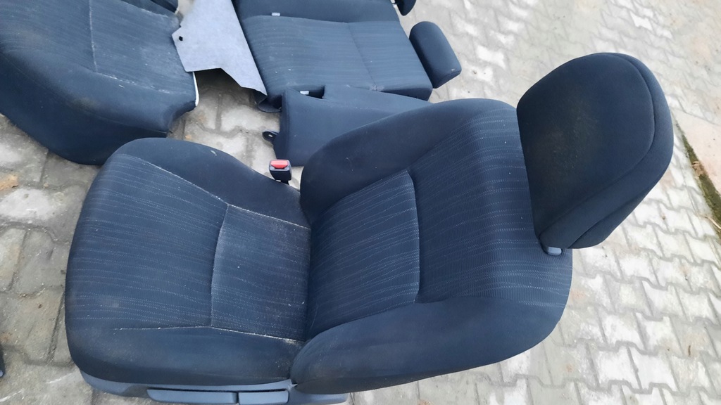 фото №12, Комплект сидений обшивки toyota corolla e15 sedan 11r