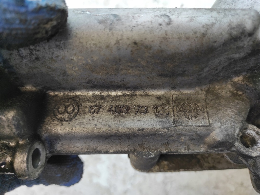 Bmw 3 e46 lift 01- 2.0d основа корпус фільтра оливи 6740373 в Україні