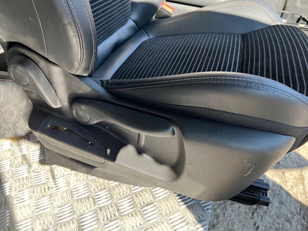 фото №8, Сидіння заднє сидіння шкіра renault talisman kombi