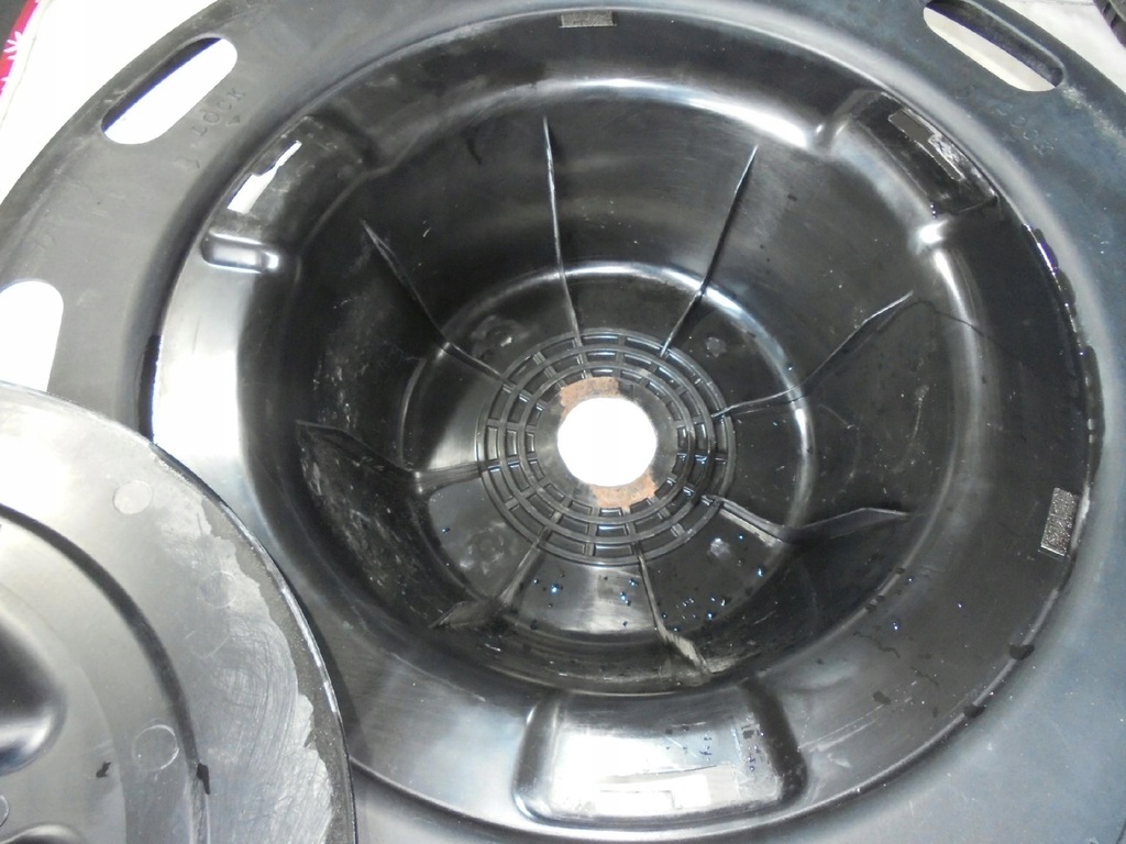 фото №7, Корпус защита колеса запасного lexus rx ii 400h 2007