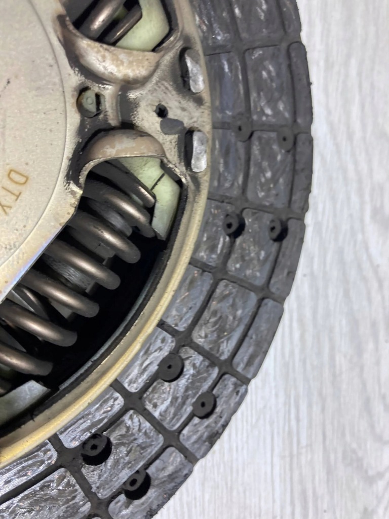 фото №5, Toyota hilux an10, an20, an30 7 vii 2008 колесо маховик сцепление 3,0