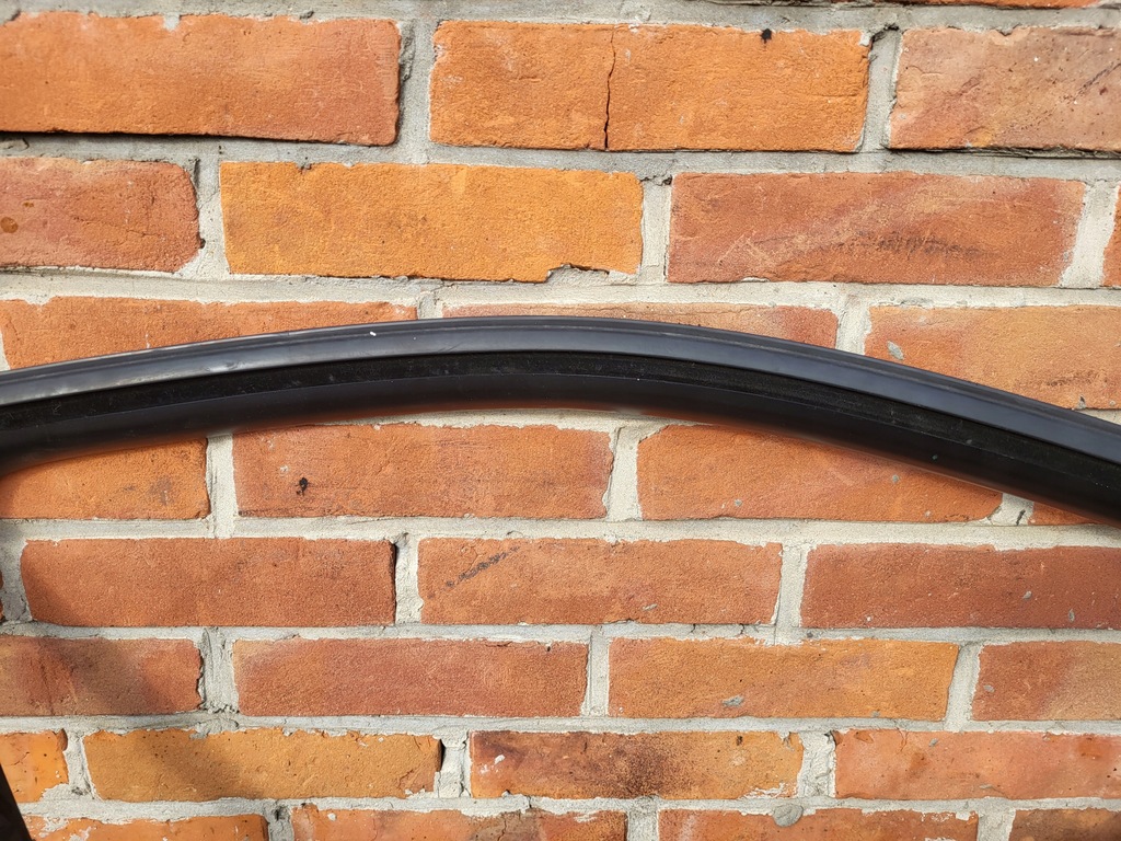 фото №8, Audi a4b7 рамка дверь перед передняя правая