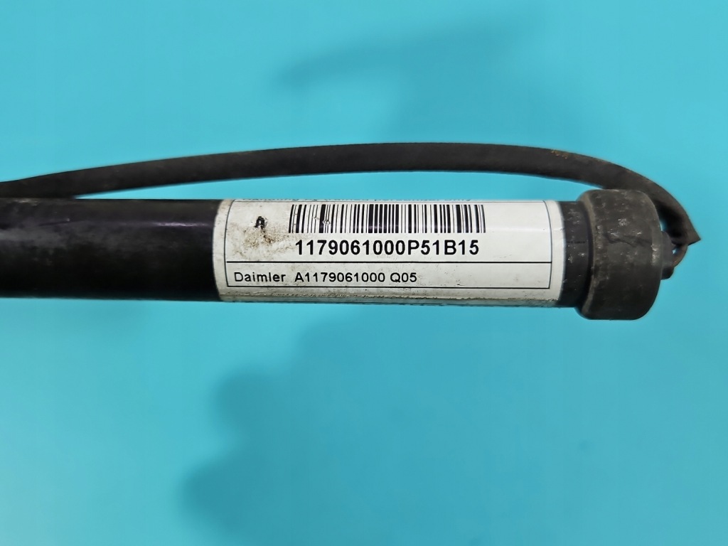 фото №7, Infiniti q30 mercedes w176 w117 w156 патрон шарнір капот лівий петля