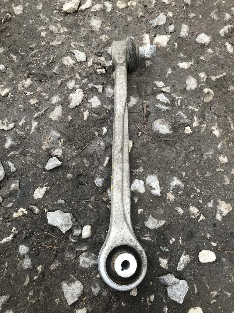 фото №1, Важіль перед правий audi a6 c8 18-