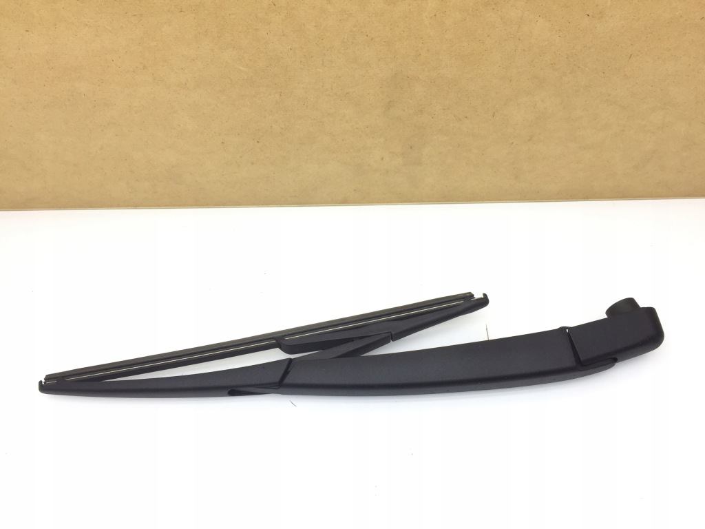 фото №1, X-trail t32 рычаг дворник крышки багажника