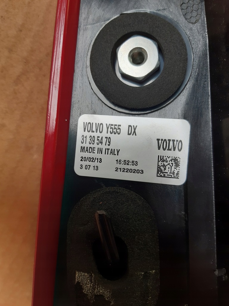 фото №5, Volvo v40 ii 12- лампа задняя правая 31395479