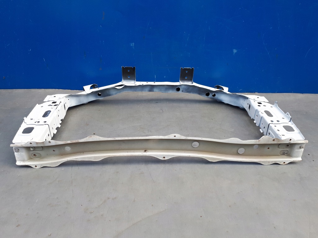 фото №9, Toyota aygo ii 2014- 14-18 pas передний усилитель