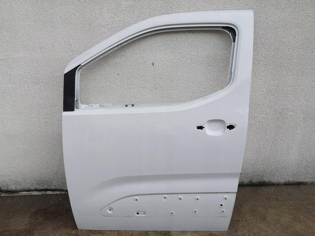 фото №1, Peugeot rifter berlingo 4 iv 18- 2018- дверь левый перед цвет белый
