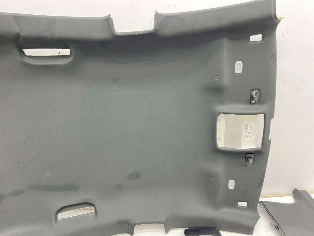 фото №6, Mercedes cla w118 sedan стеля amg czarna комплект лампа стійки козирки