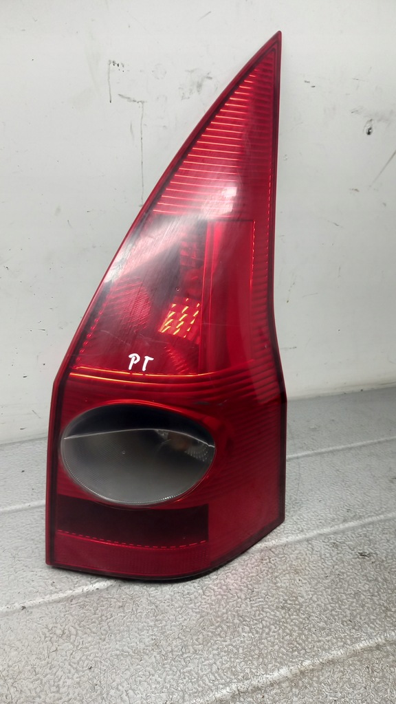 фото №1, Лампа правая задняя renault megane 04r kombi