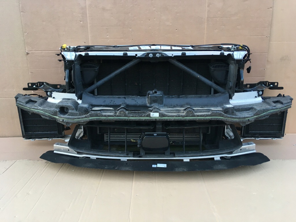 фото №9, Bmw m8 f91 f92 f93 бампер c38 - крила перед laser двері pas двигун капот