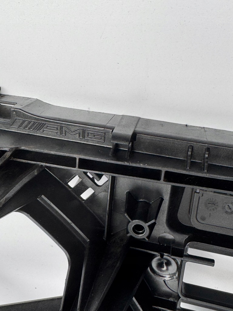 Корпус вентилятора mercedes w177 amg cla 118 gla 247 45 amg a0999066102 в Україні