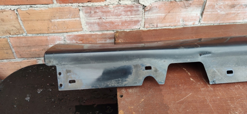 фото №11, Bmw 3 e90 e91 молдинг порог правая czarna порог