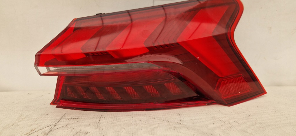 фото №1, Audi e-tron gt matrix лампа задня права