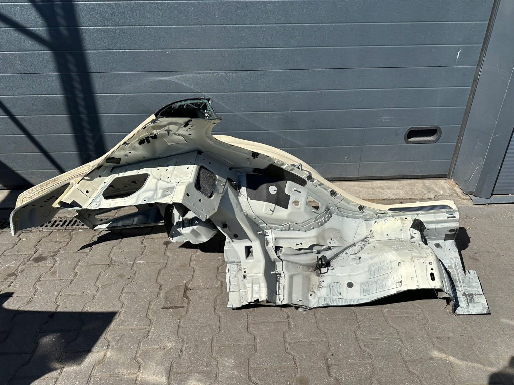 фото №10, Четверть левый задняя, крыло левый задний, обшивка mercedes w213 sedan c623