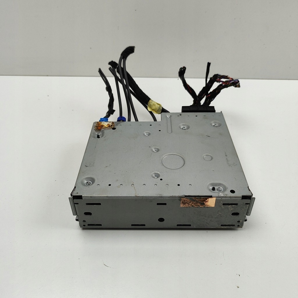 фото №2, Audi q8 2023 панель / радиопроигрыватель cd/dvd/gps