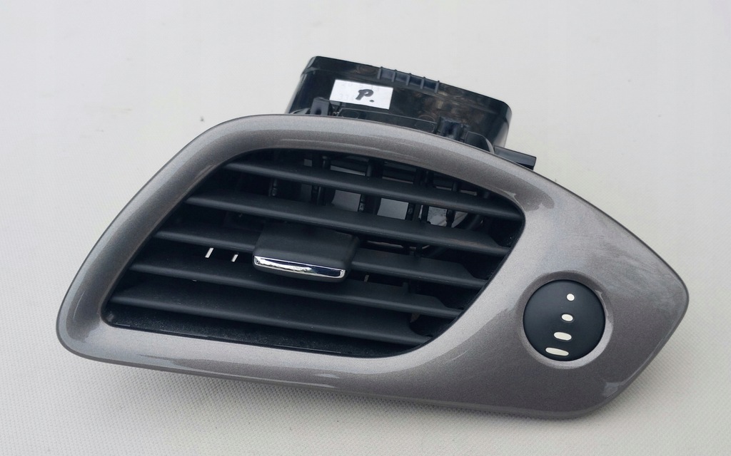 фото №1, Решётка обдув правая renault scenic iii 1012127