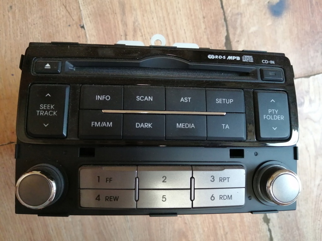 фото №1, Радіо hyundai i20 lift 96121-1j250