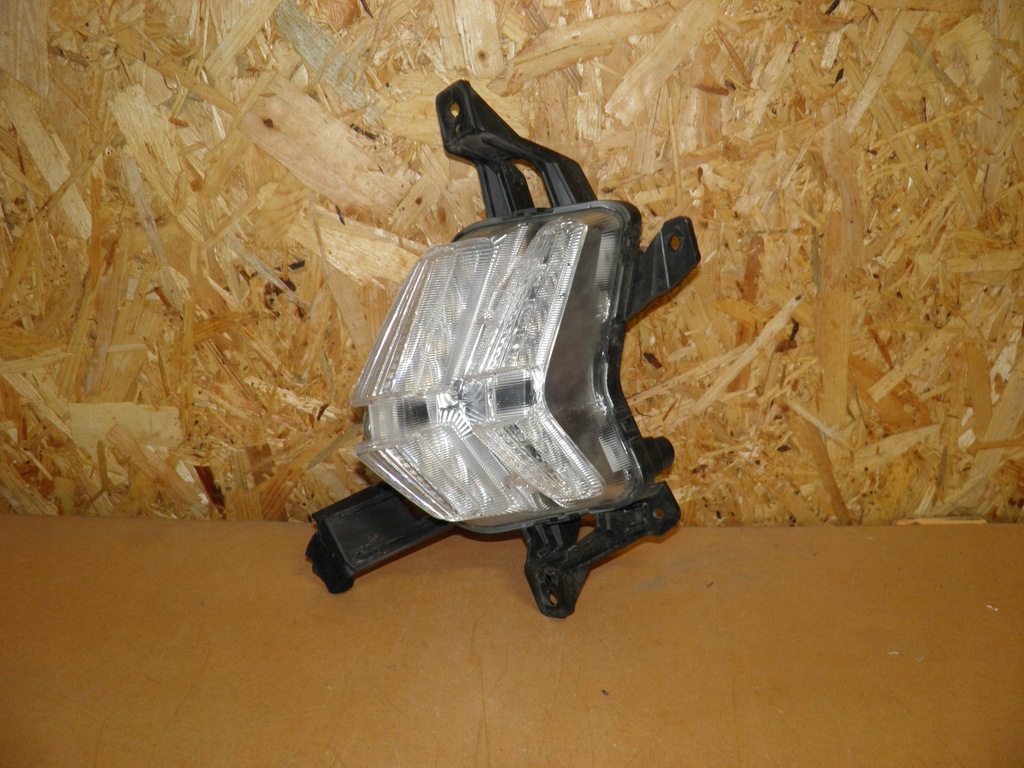 фото №1, Kia niro i lift 19- противотуманная фара led drl правый перед оригинальный номер