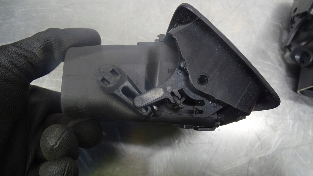 фото №10, Решітка обдув бічна kpl peugeot 307 1.6hdi