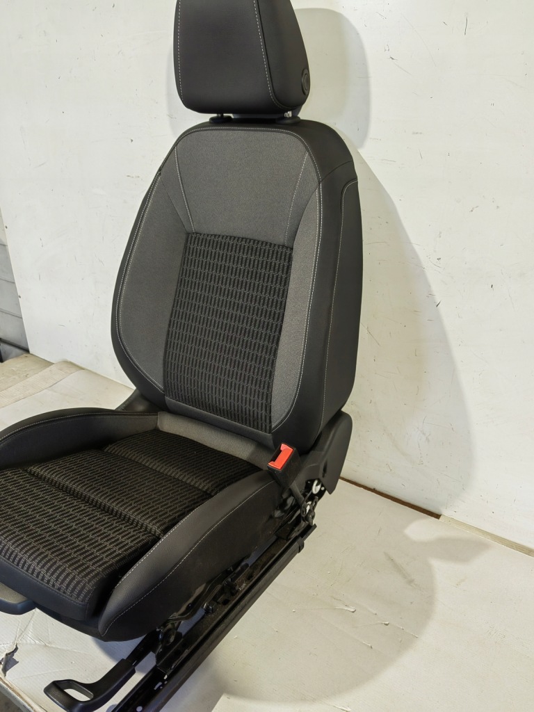 фото №3, Opel astra k lift сидіння пасажира правий перед