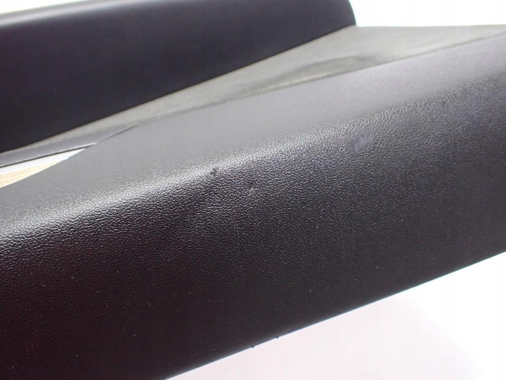 Обшивка обивка дверь левый перед европа 1697294-01-g tesla model y 22r Киев