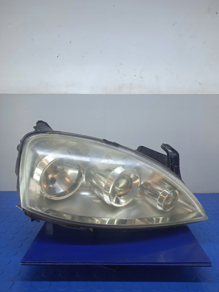 фото №1, Opel corsa c фара лампа перед правая 13237262