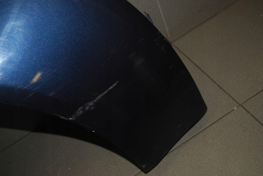 фото №9, Крила правий перед lz5d audi a8 d3