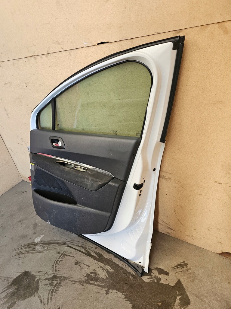 фото №8, Peugeot 5008 i 2010- дверь правый перед правое передние kwed