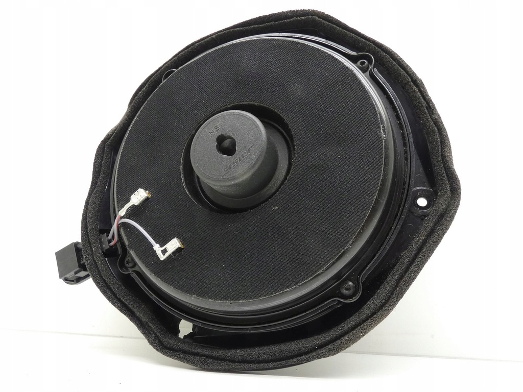 фото №1, Динамик дверь l/p audi a4 b7 cabrio 8h0035412c