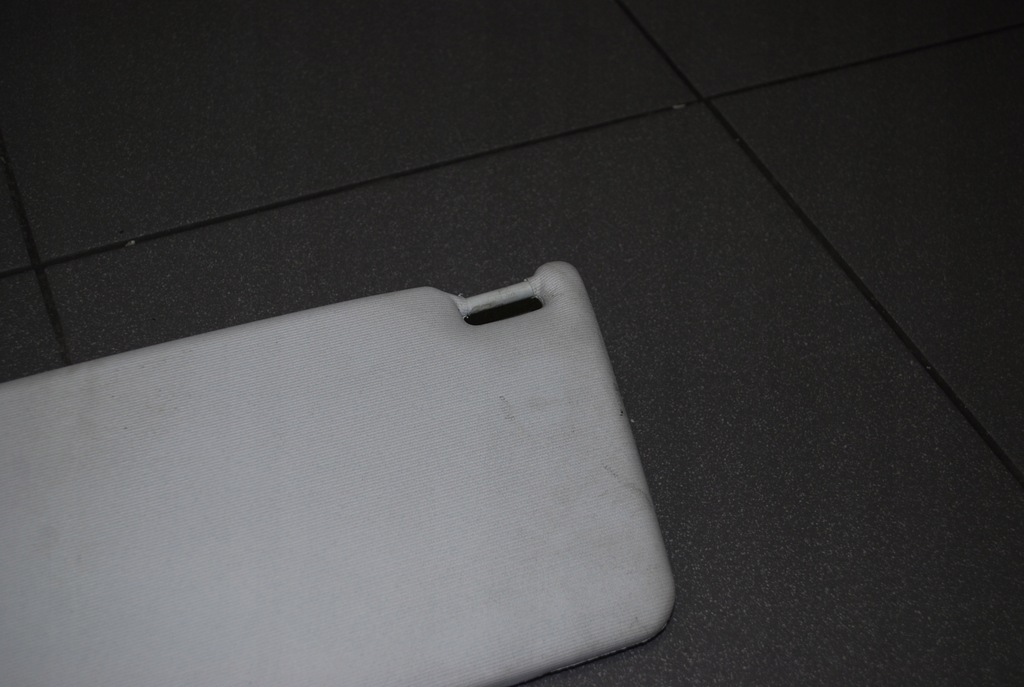 фото №9, Захист сонцезахисна права vw passat 3b0857552