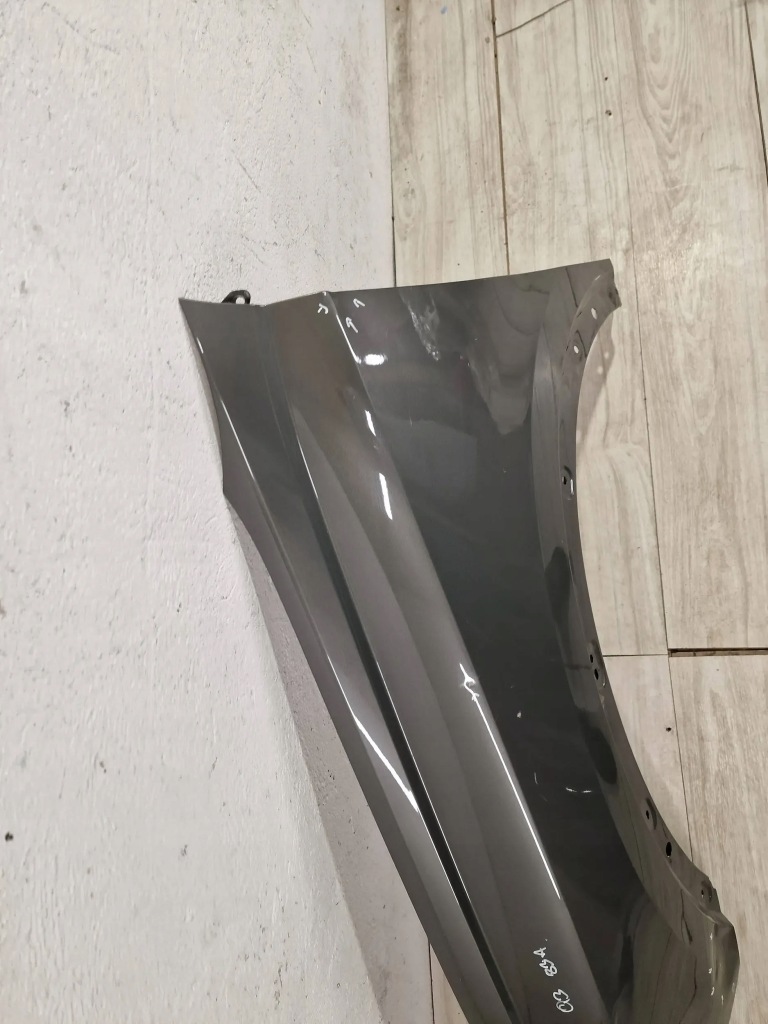 Audi q3 83a крило ліве перед оригінал Київ