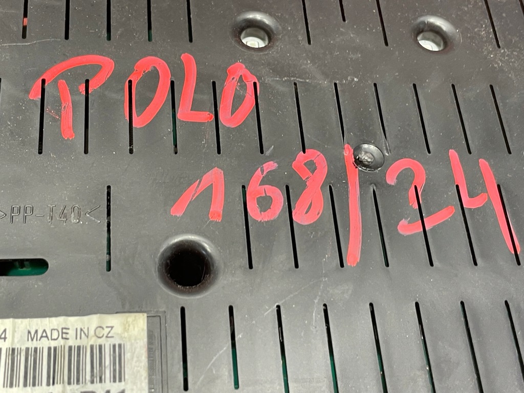 фото №6, Vw polo 9n счетчик приборы 6q0920802a