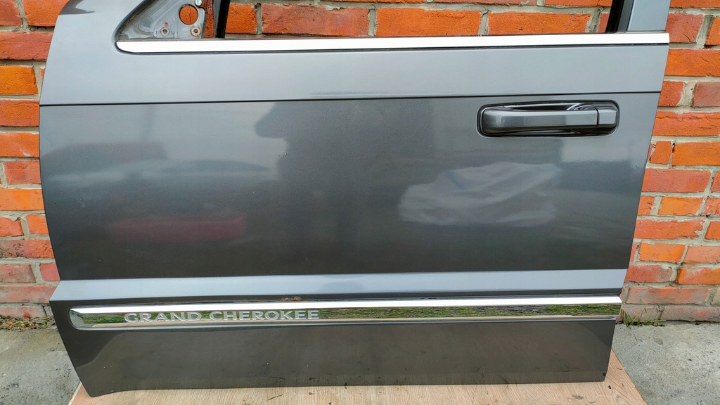 фото №5, Jeep grand cherokee wk 5-10 дверь левый перед