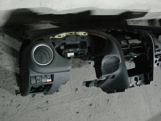 фото №3, Панель приладів mazda rx-8 europa