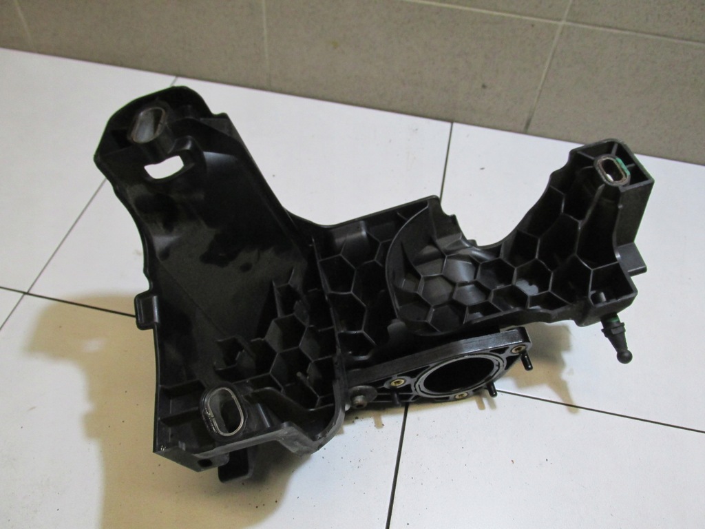 фото №11, Опора кронштейн коллектор euro 5 2,0 tdci kuga 1