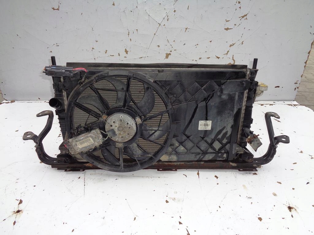 фото №1, Радиатор радиатор volvo c30 1.8 16v