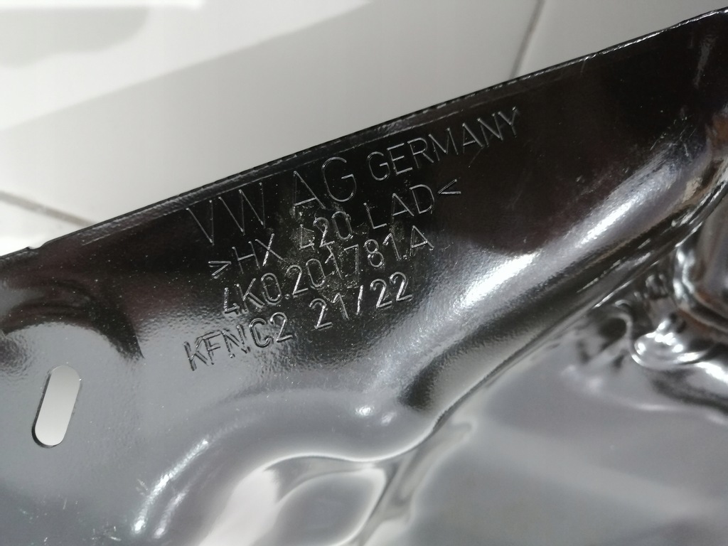 фото №6, Защита бака топлива audi a6 c8 4k0 nowa оригинал