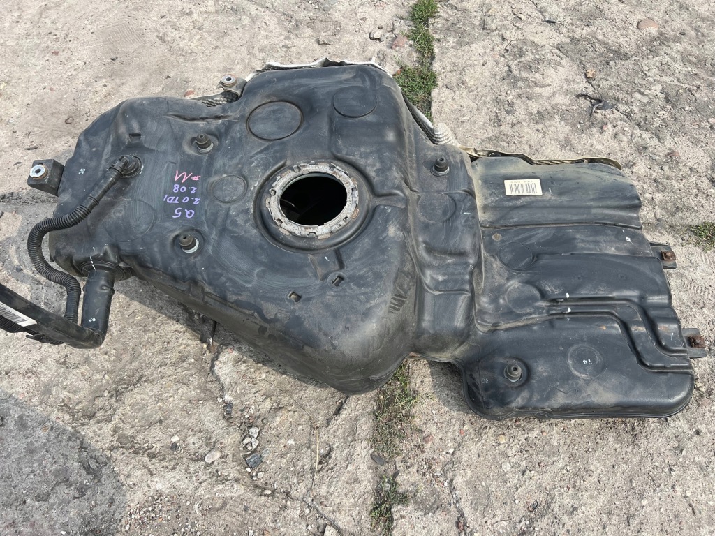 Купить Audi q5 8r 2.0 tdi bak бак топлива 8r0201021