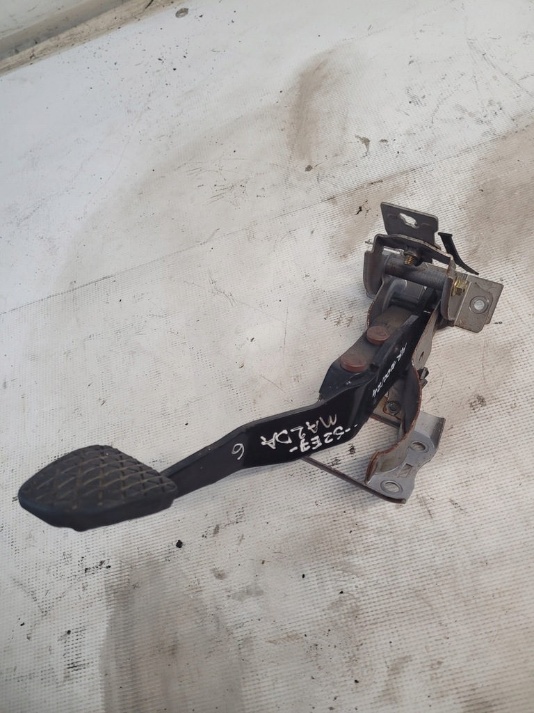 фото №12, Mazda 6 gg педаль тормоза основание gagj6a